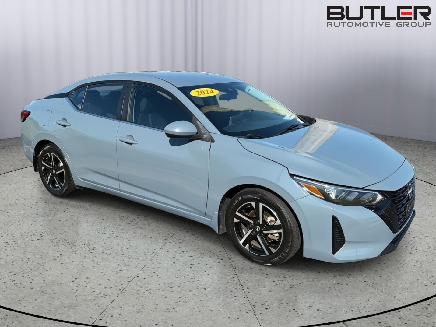 Used 2024 Atlantic Gray Metallic Nissan SV image 7