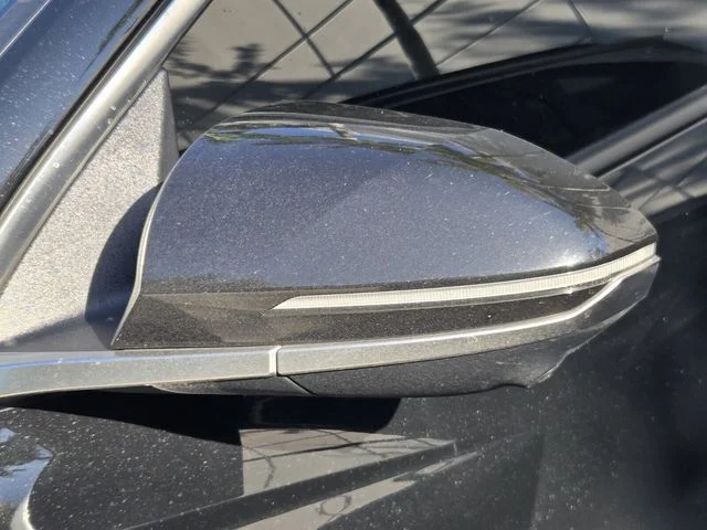 Used 2024 Black Hyundai Limited image 7