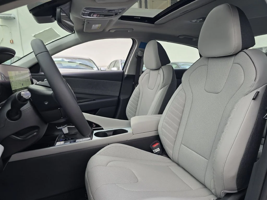 New 2026 White Hyundai SEL Sport image 16