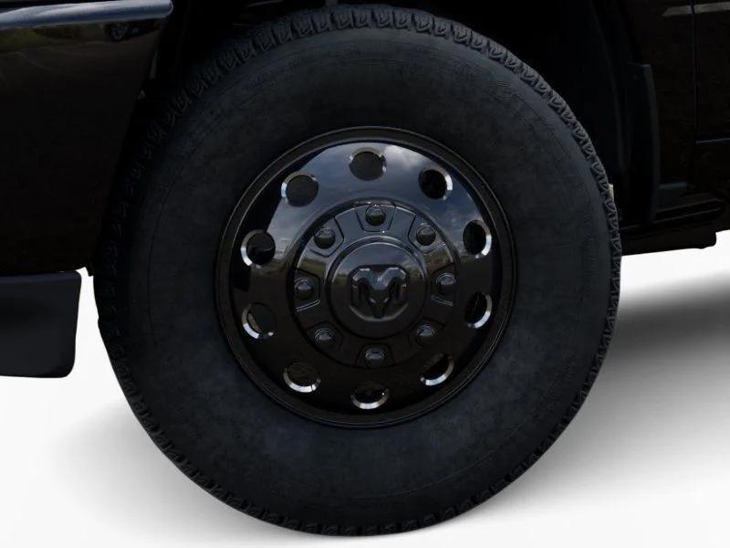 New 2026 Diamond Black Crystal Pearl-Coat Exterior Paint RAM Big Horn image 7