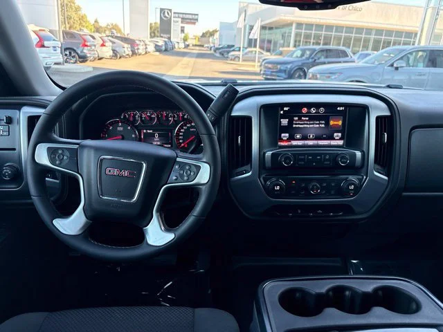 Used 2016 SUMMIT WHITE GMC SLE image 9