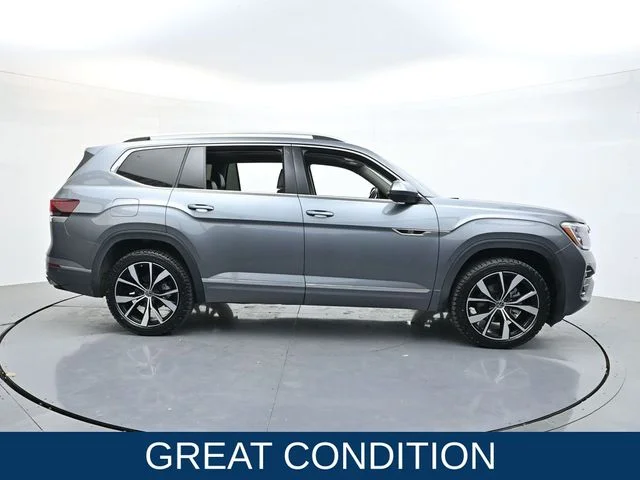 Used 2024  Volkswagen 2.0T SEL Premium R-Line image 11