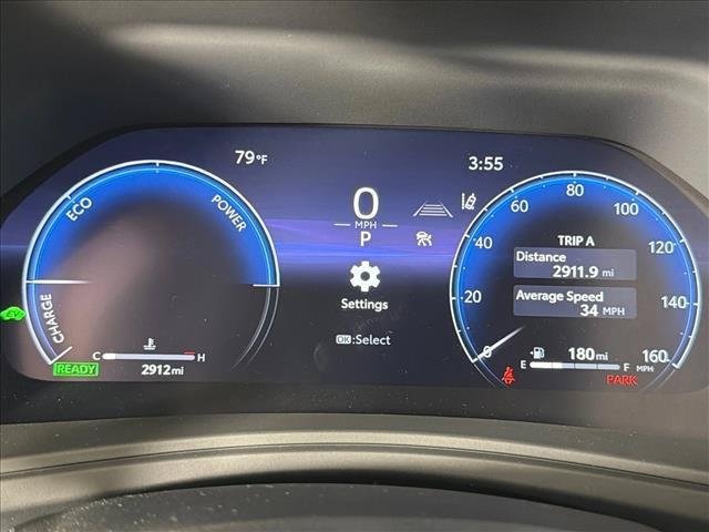 Certified Used 2026 WIND CHILL PEARL Toyota  image 28