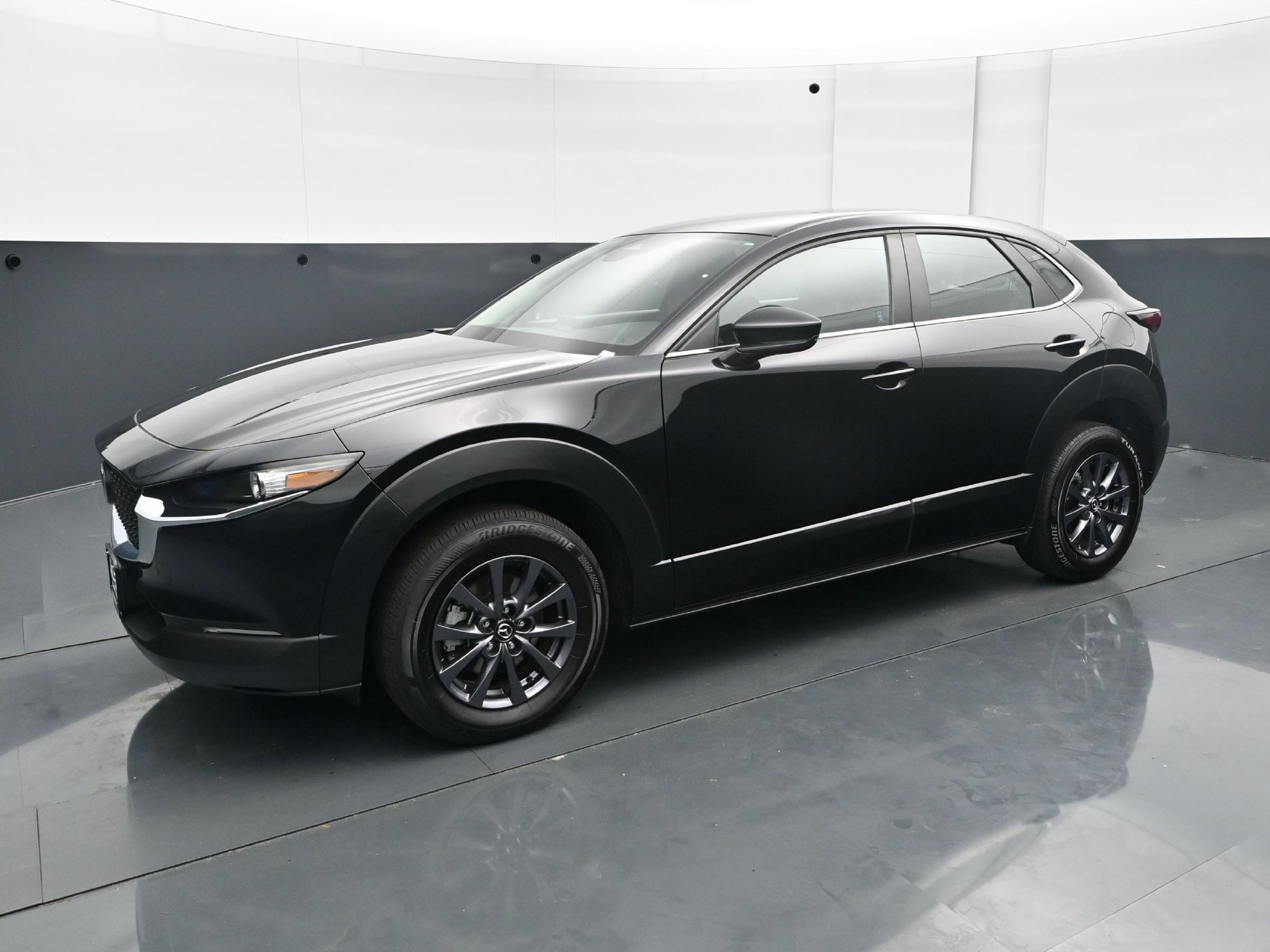 Used 2024 Mazda CX-30 S with VIN 3MVDMBAM8RM632630 for sale in Burnsville, Minnesota