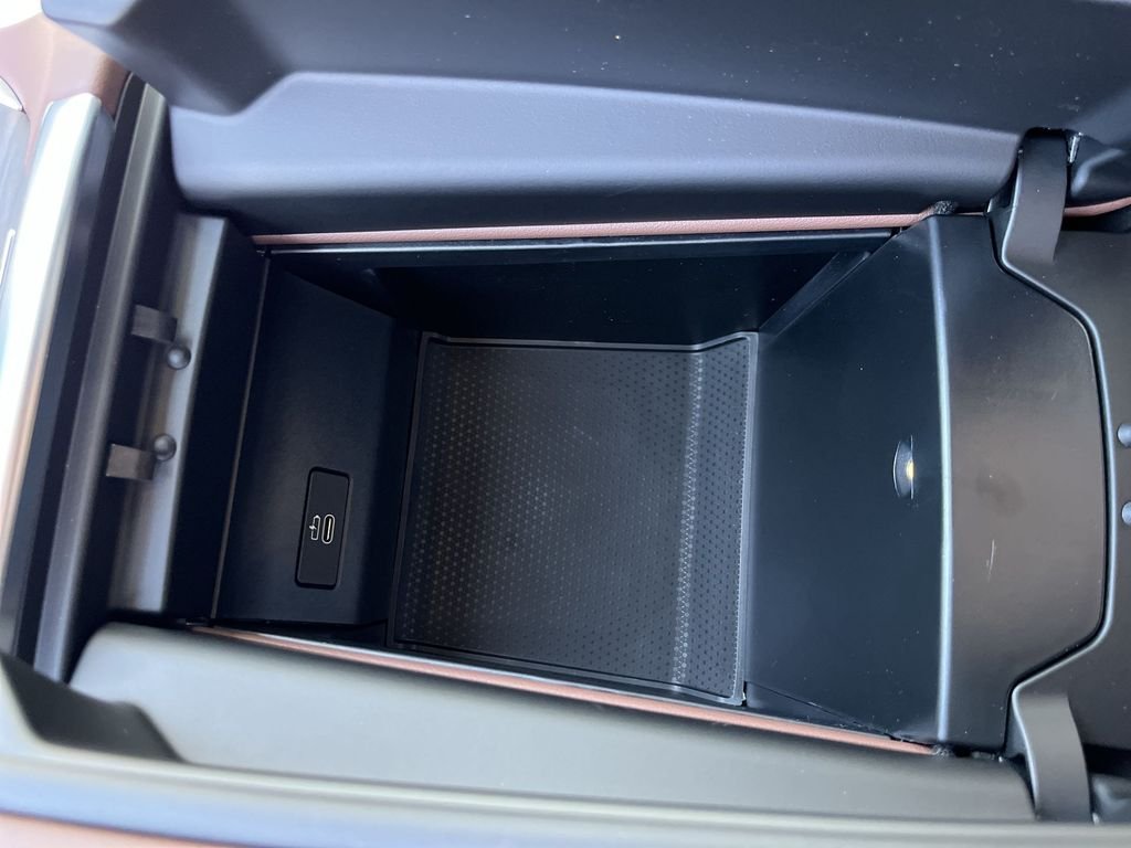 New 2026 Gray BMW xDrive40i image 17