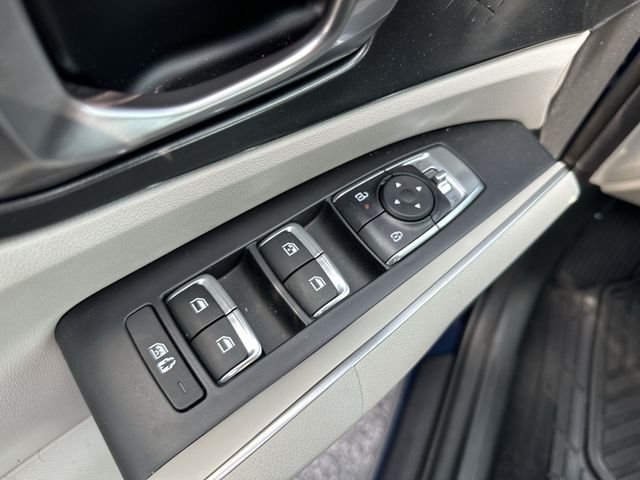Used 2026 Black Kia S image 17