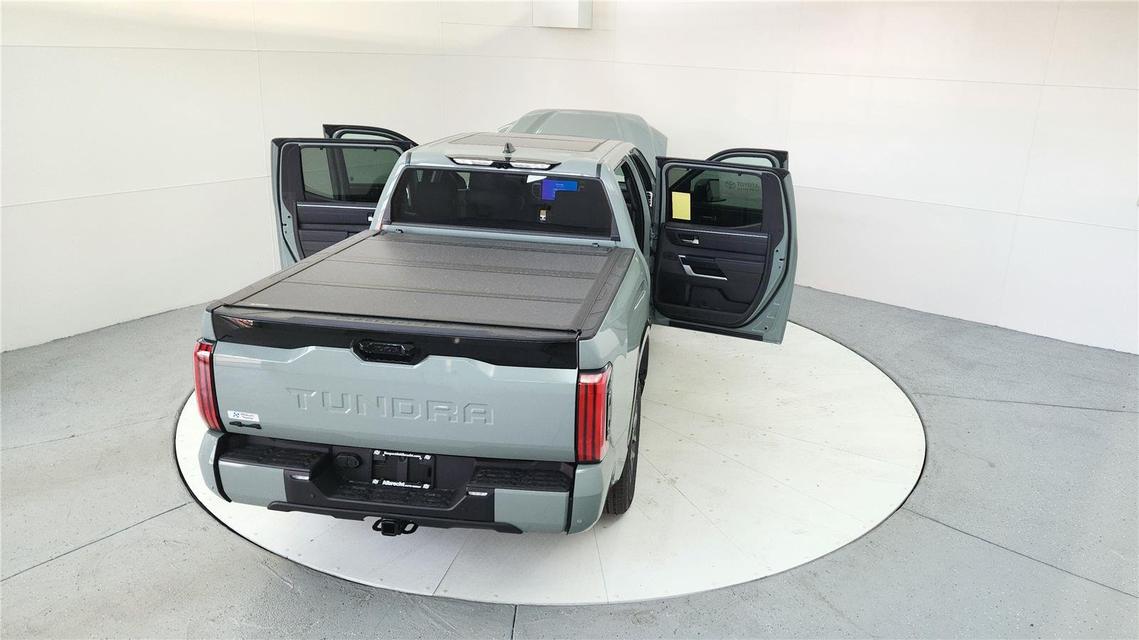 2025 Toyota Tundra Platinum - Photo 19