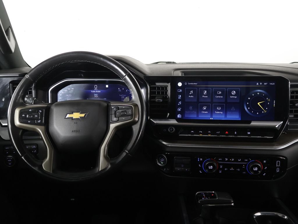 Used 2022 Black Chevrolet High Country image 31