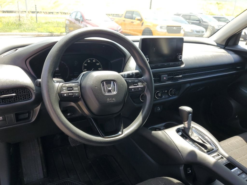 2023 Honda HR-V LX - Photo 12