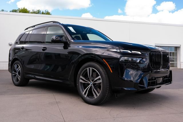 New 2027 Black Sapphire Metallic BMW M60i image 8