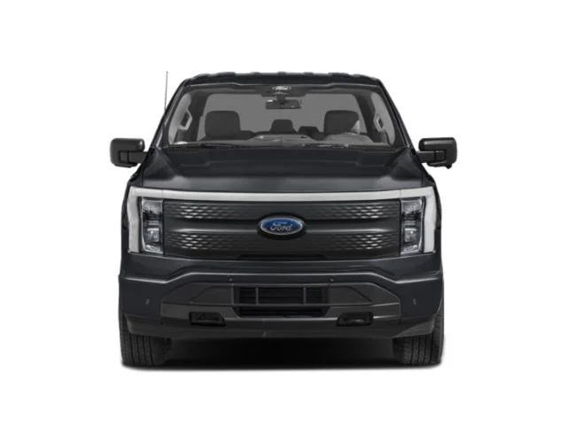 Used 2024 Gray Metallic Ford XLT image 4
