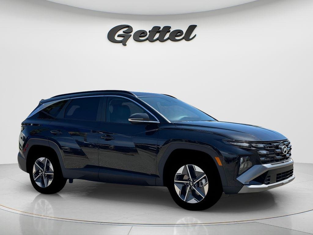 New 2026 Black Hyundai SEL Premium FWD image 24