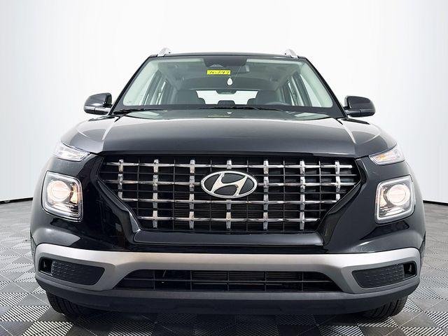 New 2026 Black Hyundai SEL image 10
