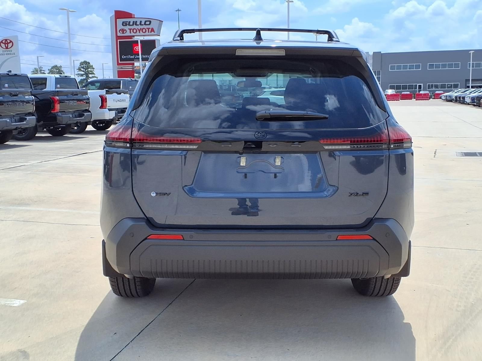 New 2026 Storm Cloud Toyota  XLE Premium image 7