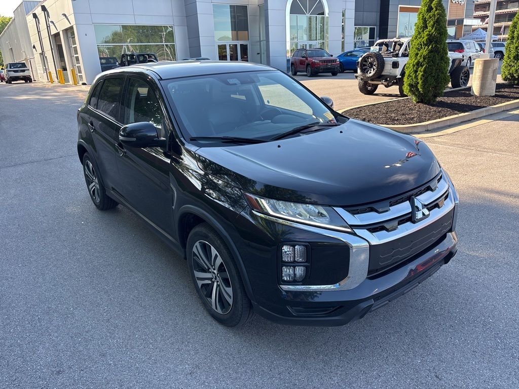 Certified Used 2025 Black Mitsubishi  image 7
