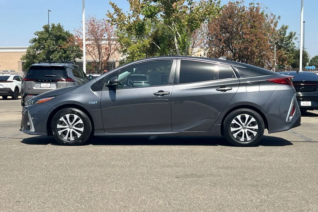 Certified Used 2021 Gray Toyota Limited image 9
