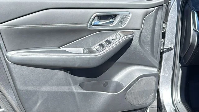 New 2026 Gun Metallic Nissan Platinum image 23
