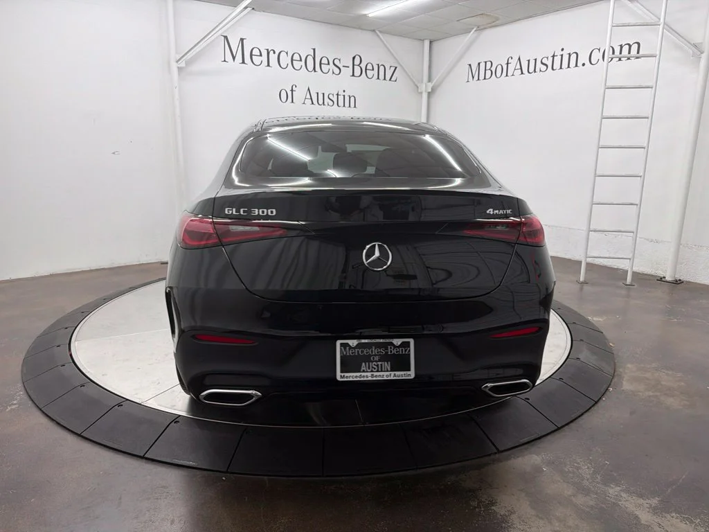 New 2027 Black Mercedes-Benz GLC 300 Coupe image 6