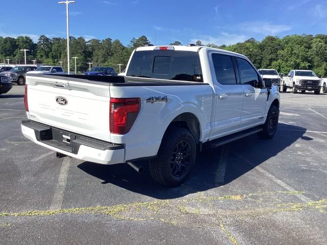 Used 2025 Oxford White Ford XLT image 7