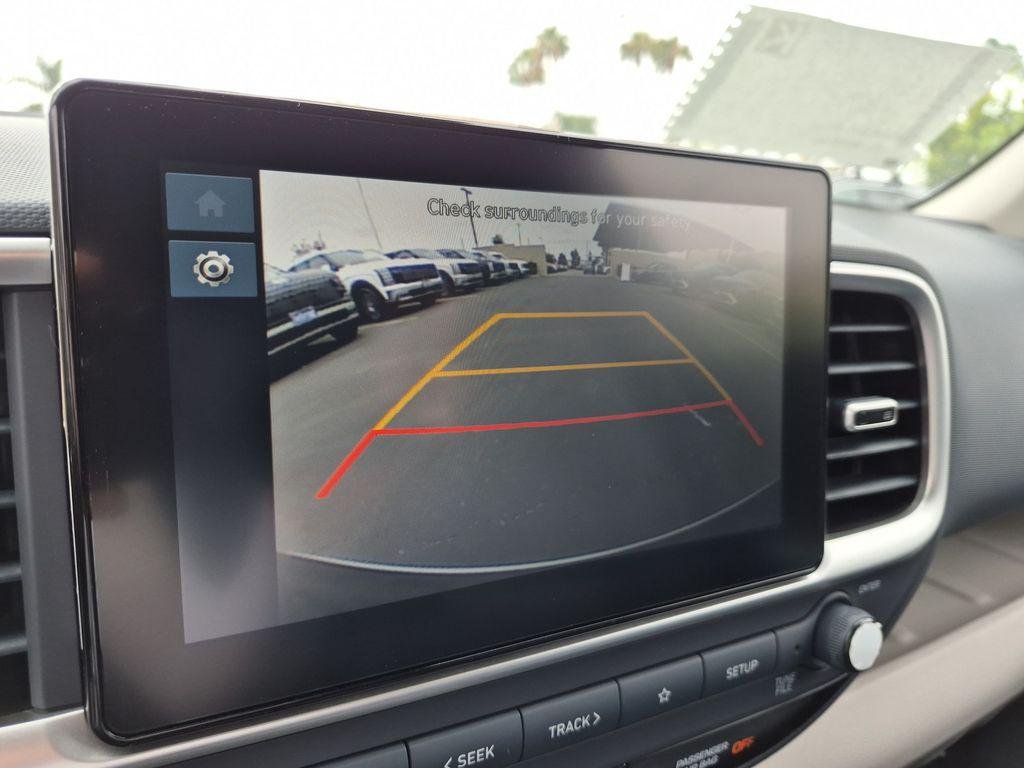 New 2026 White Hyundai SEL w/Two-Tone Roof image 22
