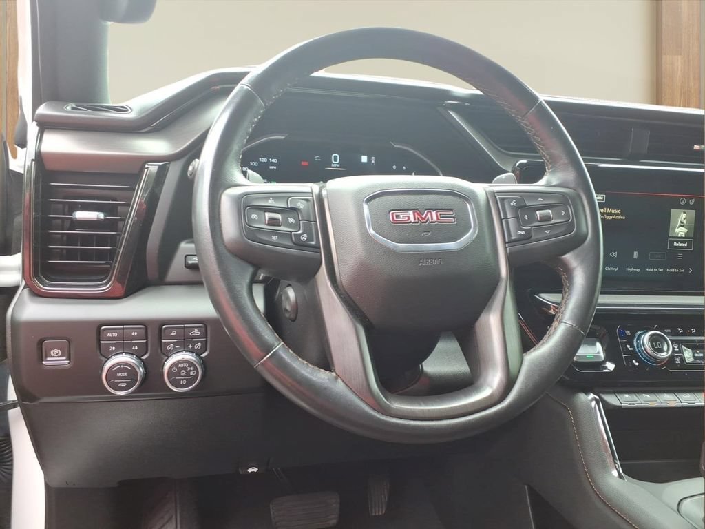 Used 2022 Summit White GMC AT4 image 3