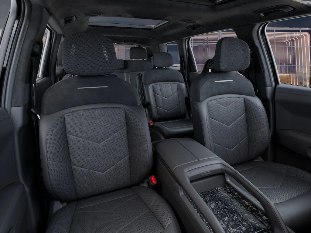New 2027 Black Kia X-Pro SX-Prestige image 10