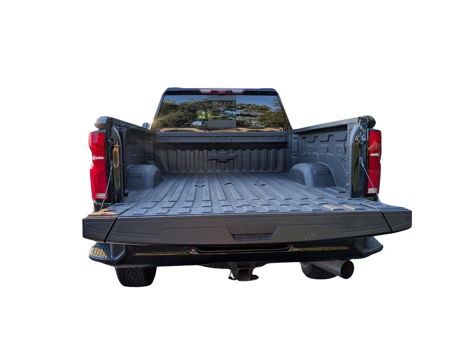 Used 2025 Black Chevrolet LTZ image 5