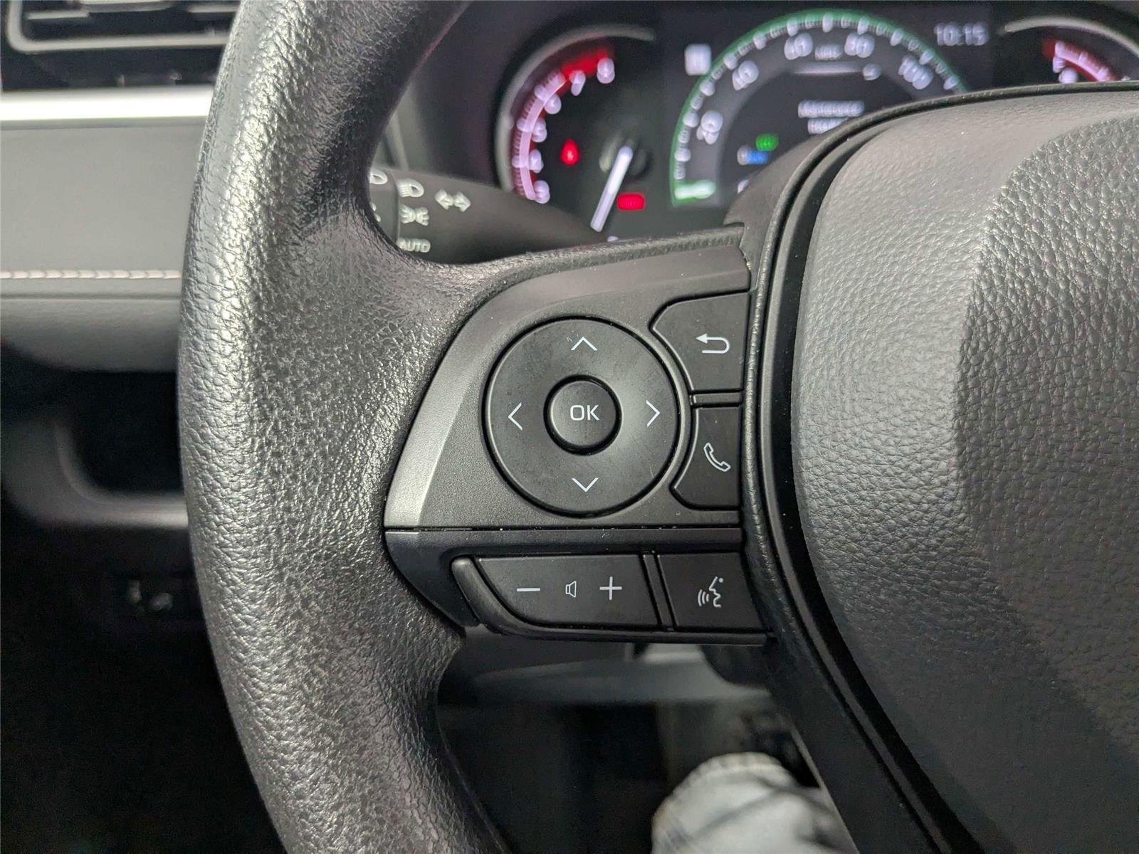 Certified Used 2025 Silver Sky Metallic Toyota XLE image 19