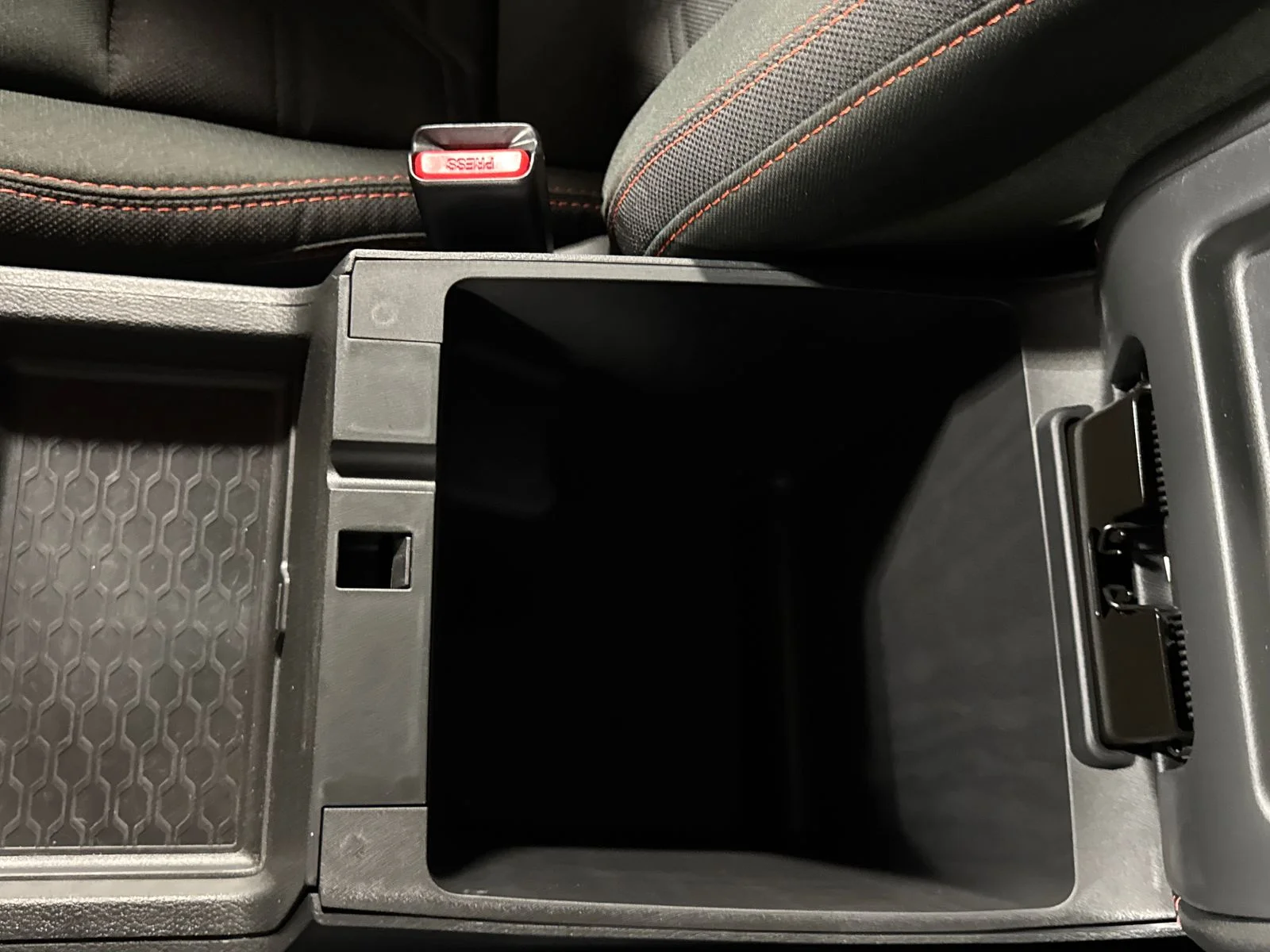 Used 2025 Red Nissan PRO-4X image 25