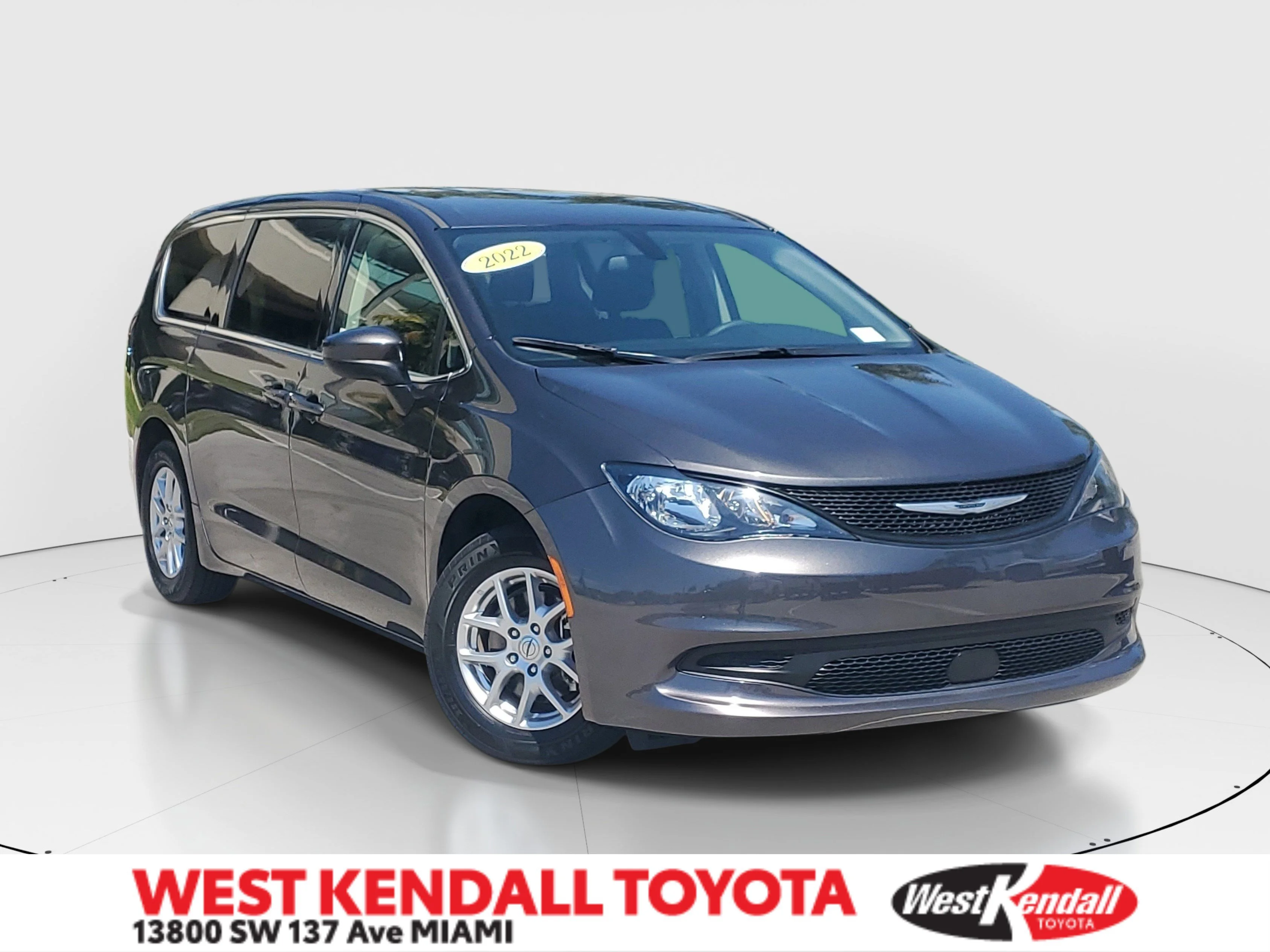2022 Chrysler Voyager