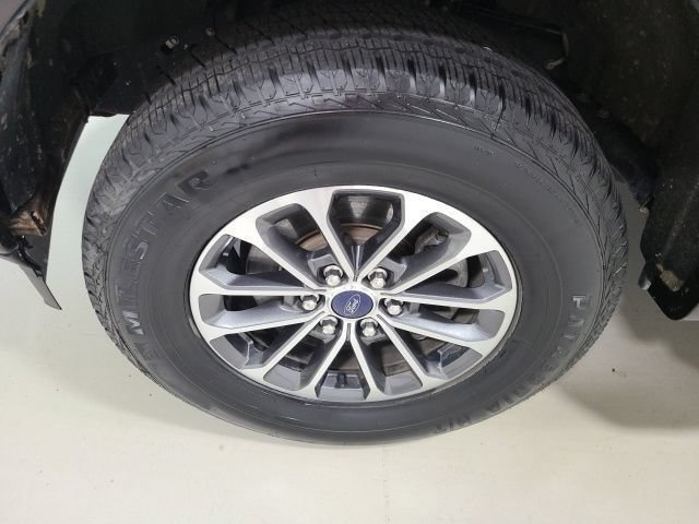 Used 2020 Magma Red Metallic Ford XLT image 41