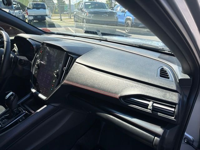 Used 2023 Ice Silver Metallic Subaru Limited image 26