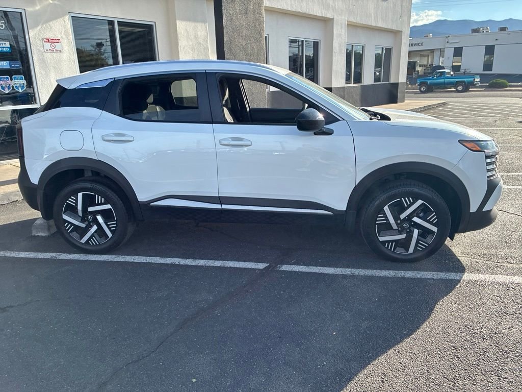 Used 2026 White Nissan SV image 4