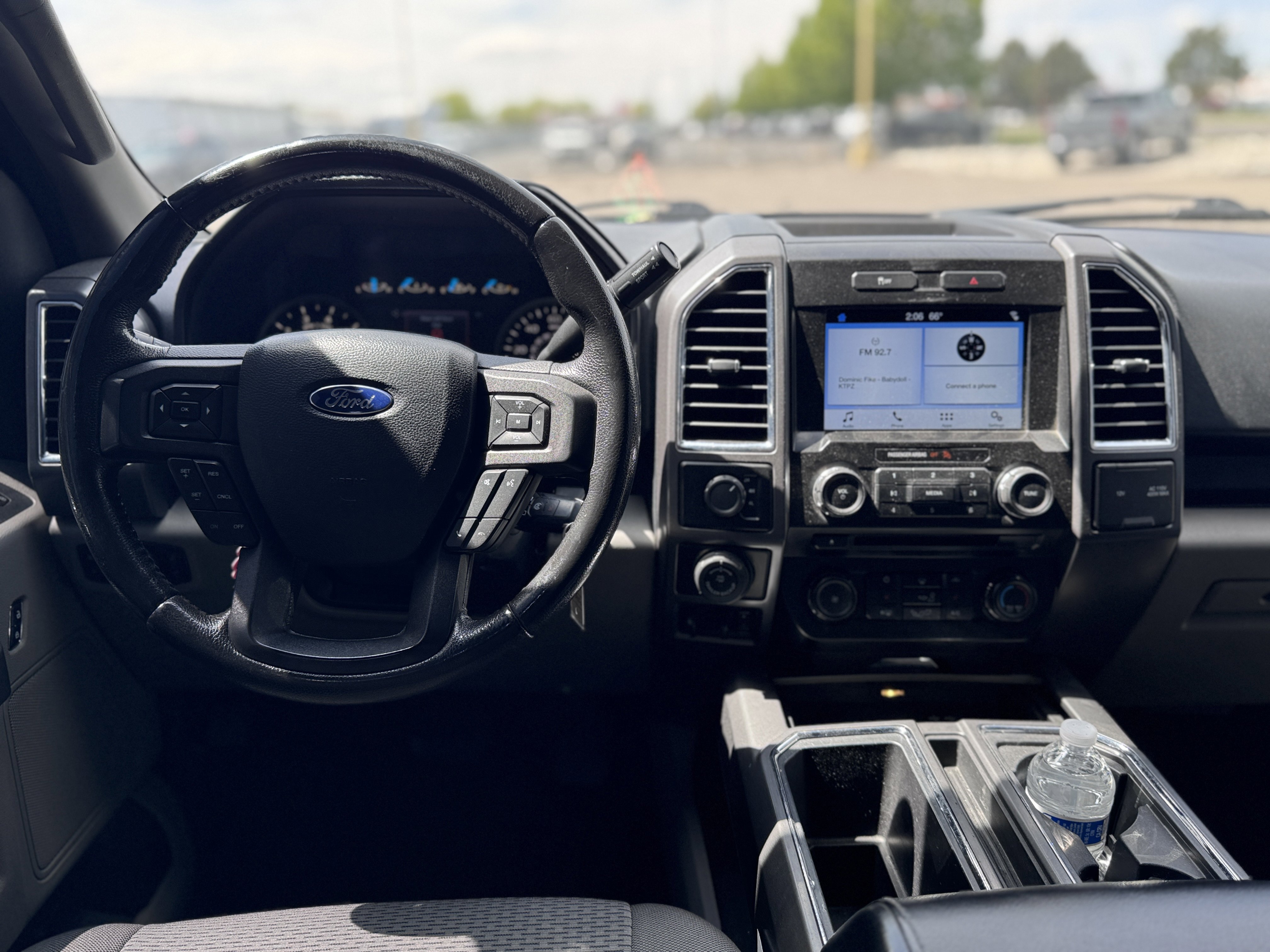 Used 2016 Black Ford XLT image 12