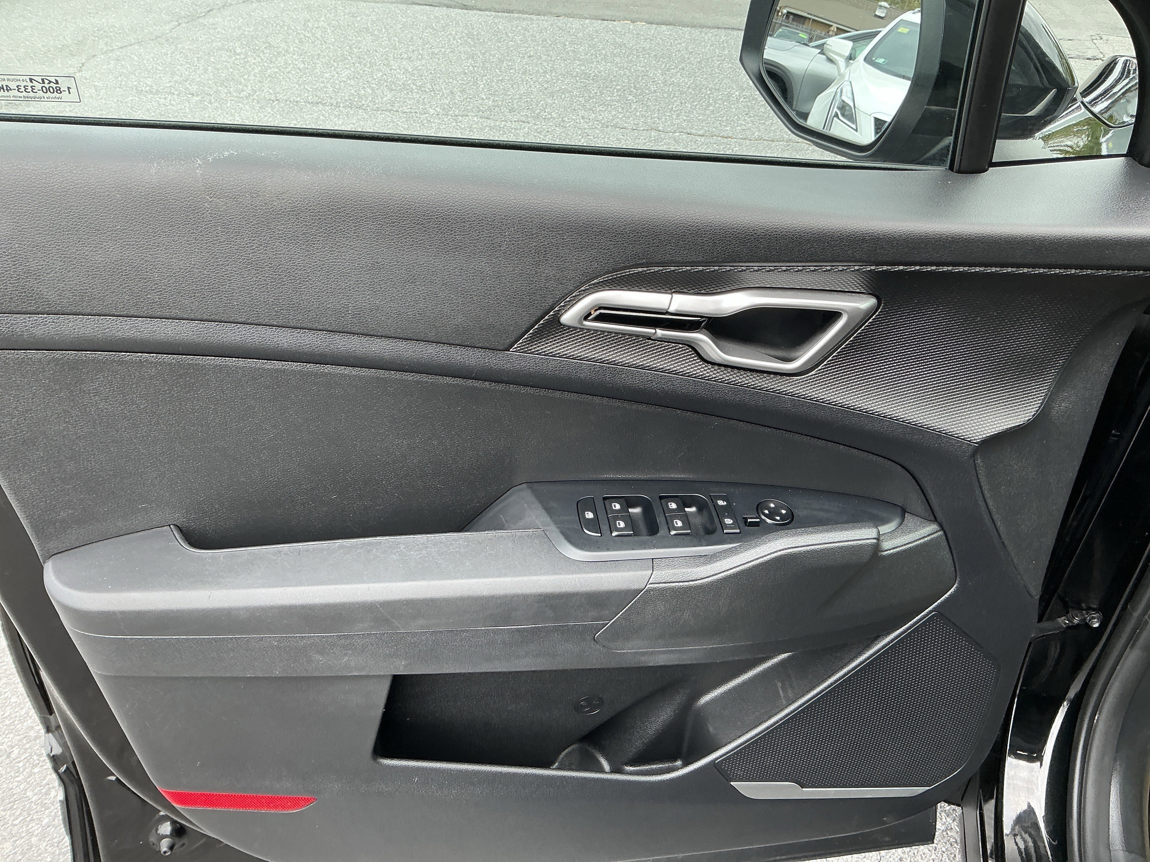 2023 Kia Sportage LX - Photo 22