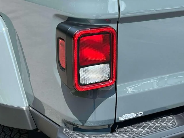 Used 2025 Anvil Clearcoat Jeep Nighthawk image 10