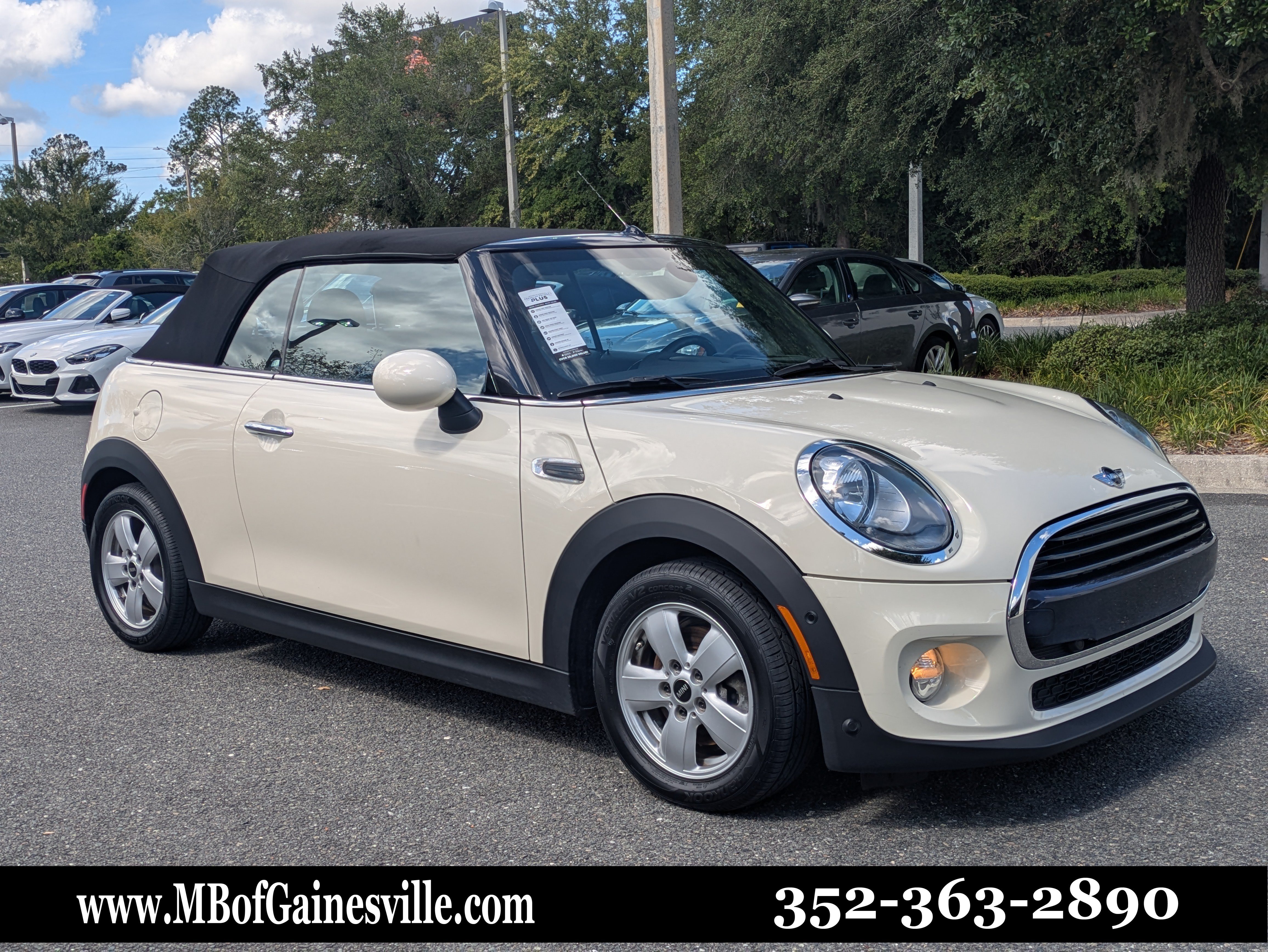 2016 MINI Cooper -'s photo