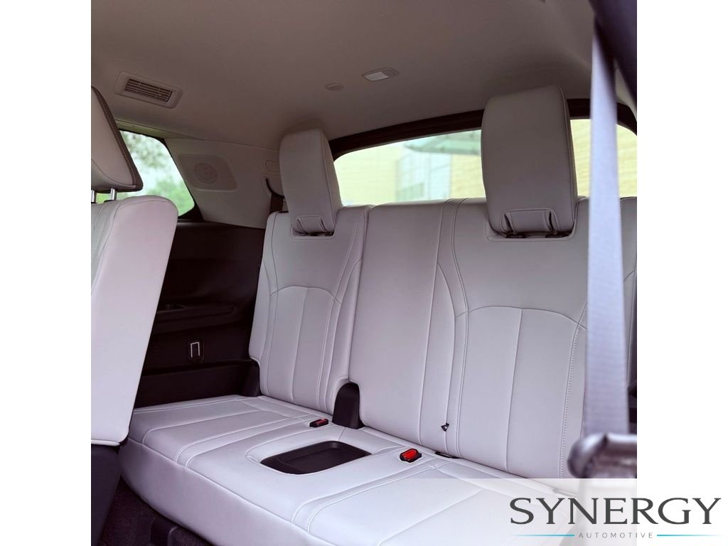 Certified Used 2027 Mineral Black INFINITI LUXE image 33