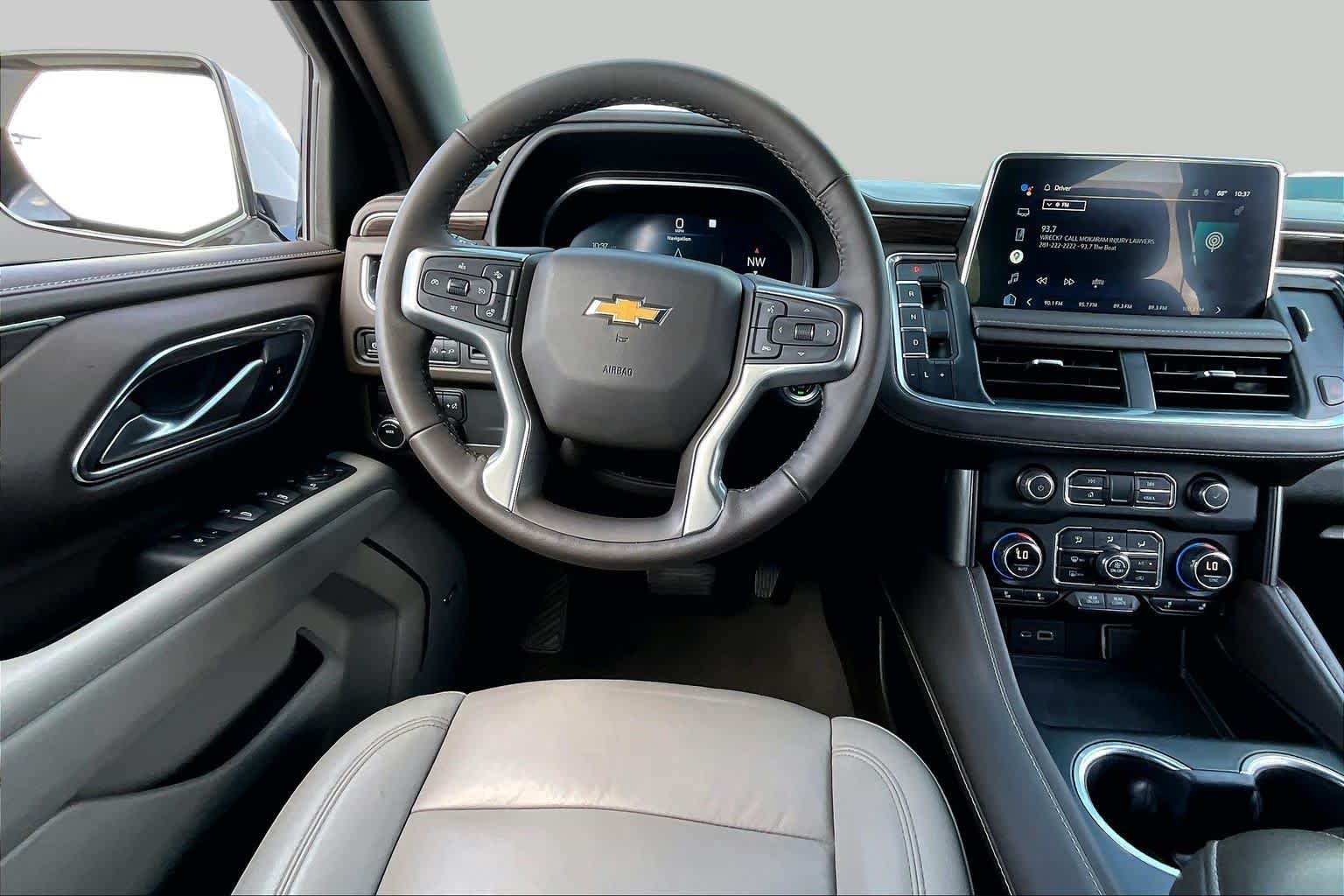 Used 2022 Summit White Chevrolet LT image 6