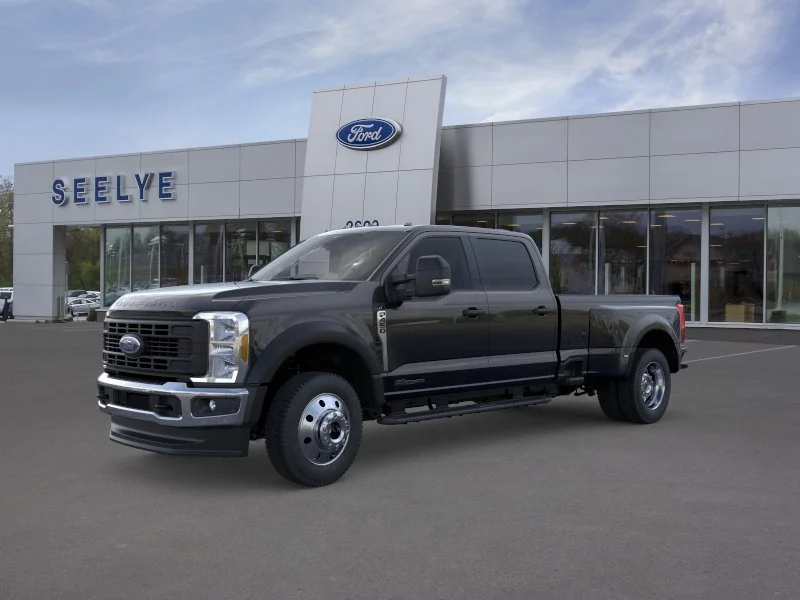 2026 Ford F-450 XL 4x4 Crew Cab 8' Box DRW's photo
