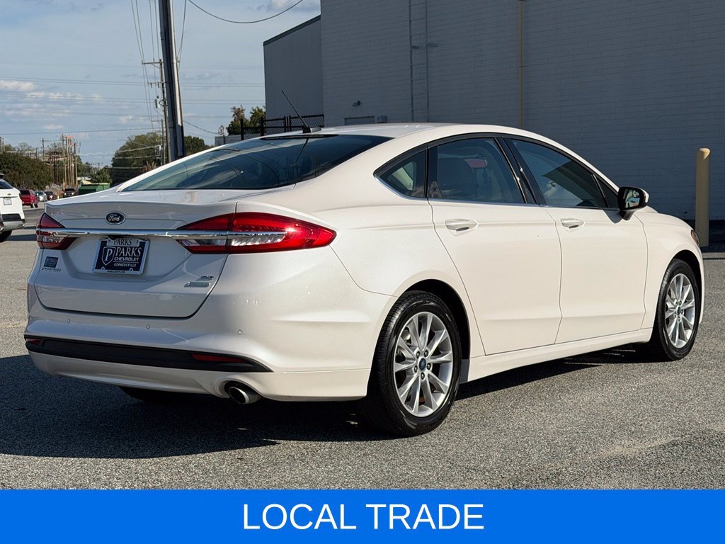 Used 2017 White Ford SE image 2