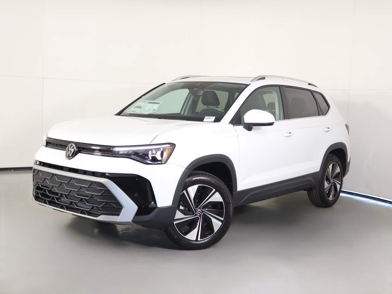New 2026 Pure White Volkswagen SE 4Motion image 1
