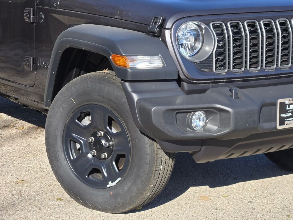 New 2026 Granite Crystal Metallic Clear-Coat Exterior Paint Jeep Sport image 4