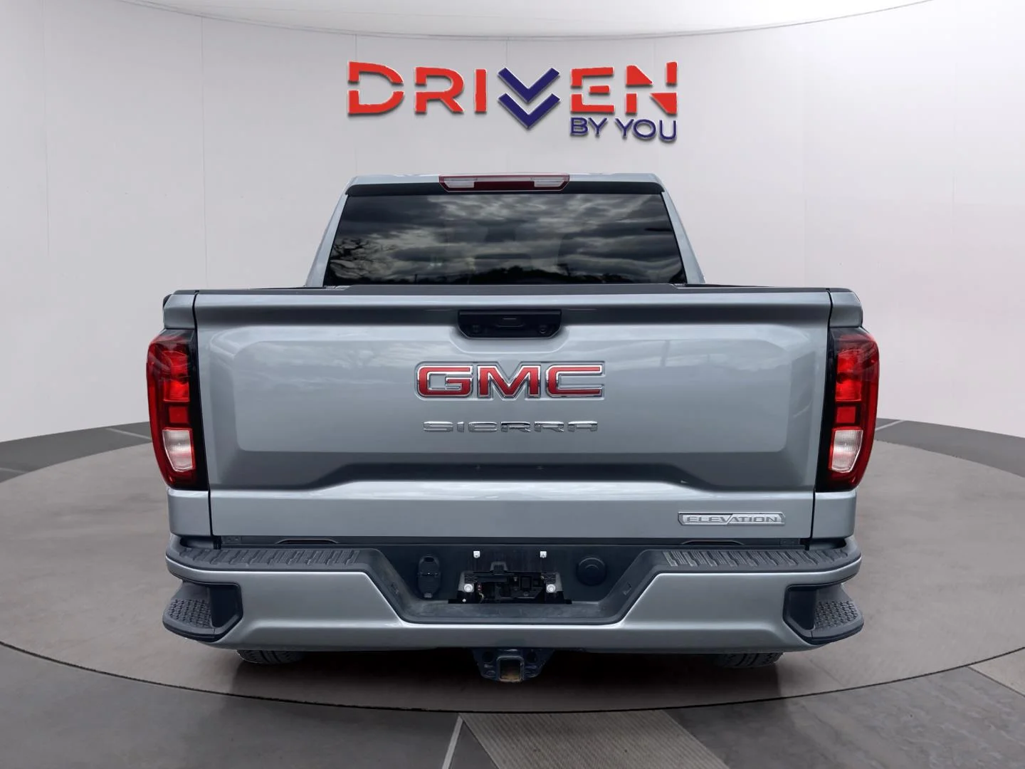 New 2026 Sterling Metallic GMC Elevation image 4