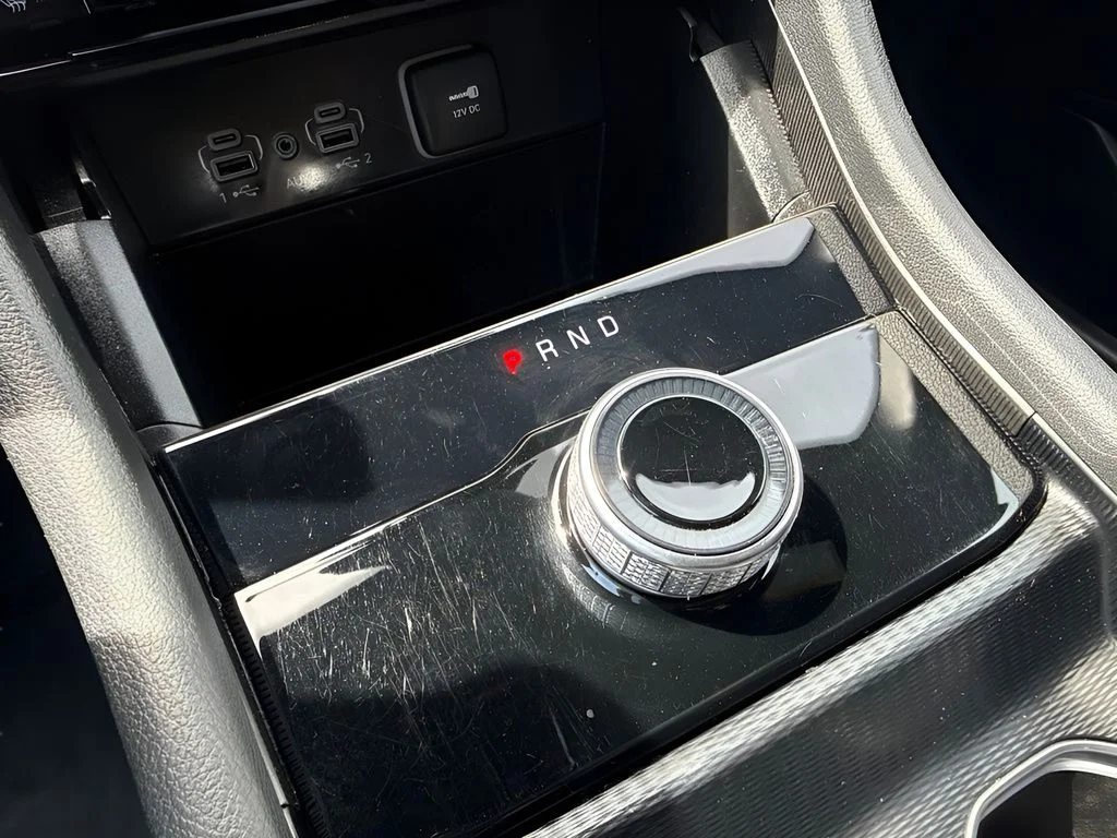 Used 2024 Gray Jeep Laredo X image 18