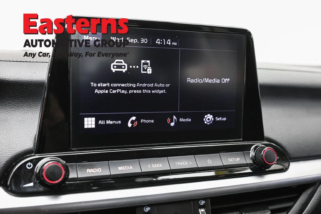 Used 2024 Black Kia LXS image 19