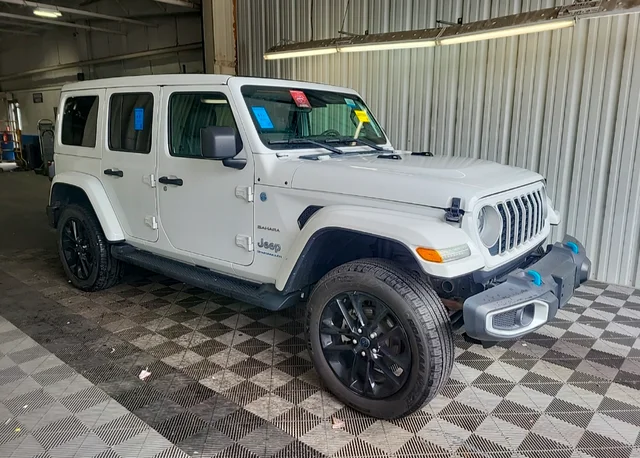 2024 Jeep Wrangler Sahara 4xe