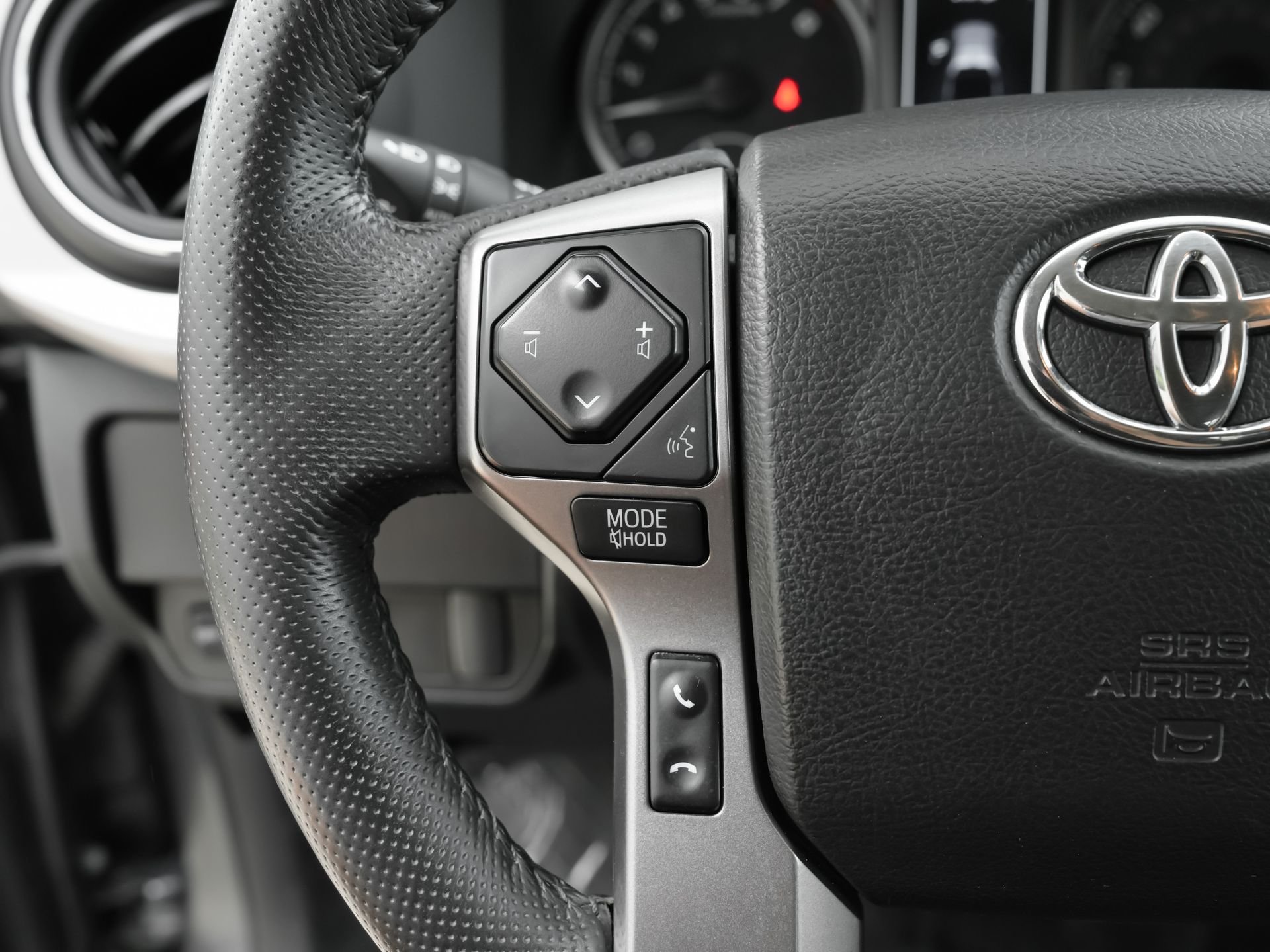 2023 Toyota Tacoma SR5 - Photo 16