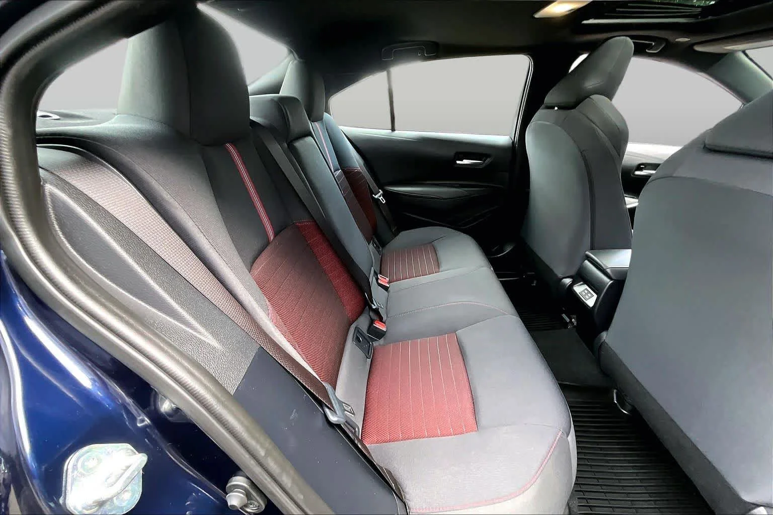 Certified Used 2025 Blueprint Toyota SE image 19
