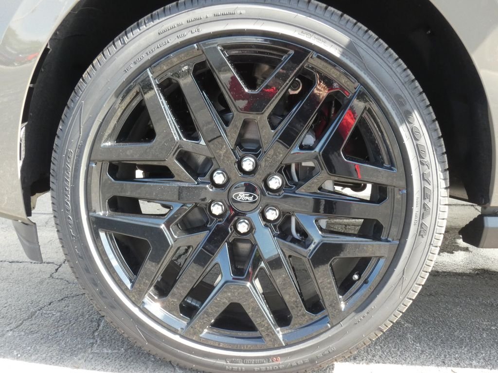 New 2026 Marsh Gray Ford Platinum® image 45